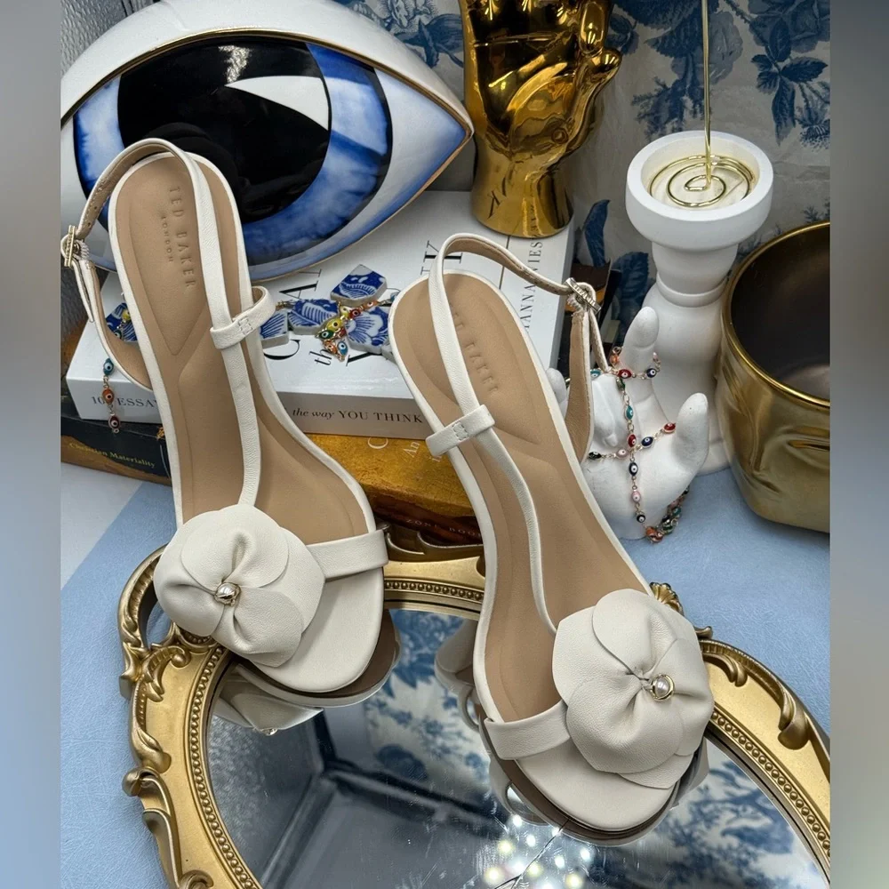 Ted Baker 🧿🧿 ted